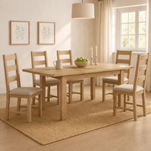 Bath Whitewash Oak Medium Extending Dining Table (1.4 m-1.8 m)