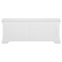 Chantilly Warm White Blanket Box