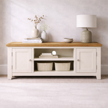 Cambridge Classic Cream Painted Oak Large TV Unit