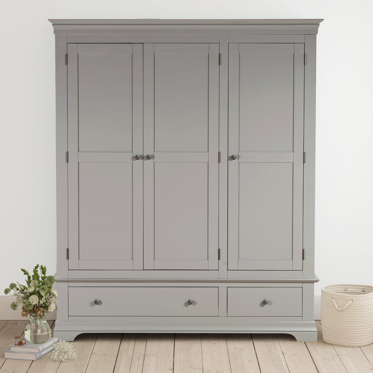 Chantilly Pebble Grey Wood Sample – HomePlus Furniture