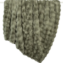 Malini Raffles Throw - Sage