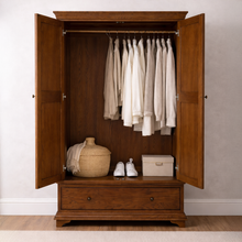 Winchcombe Dark Oak Double Wardrobe