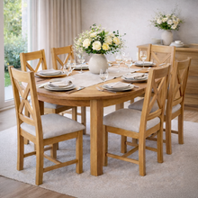Cambridge Oak Round Extending Dining Table (1.1 m-1.5 m)