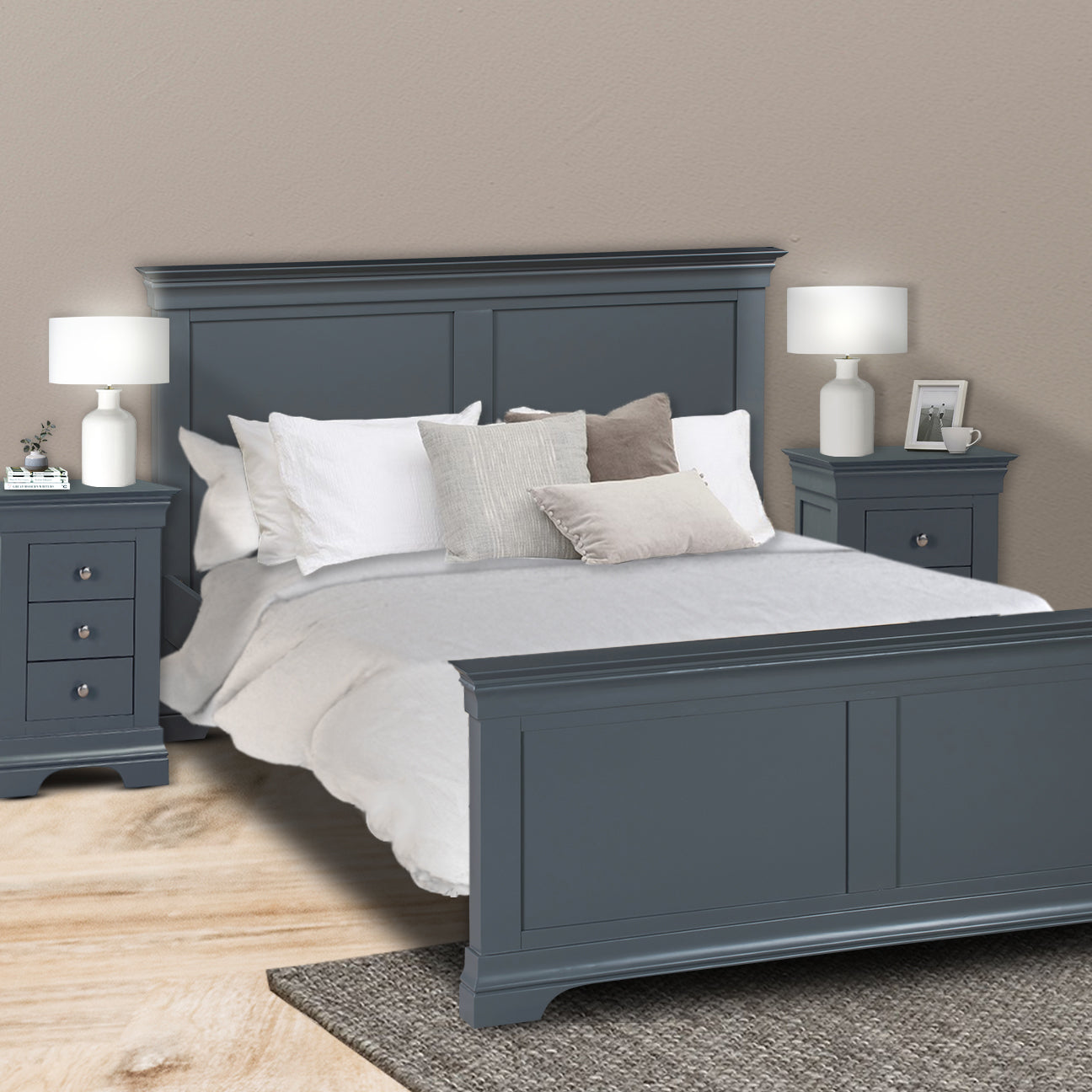 Chantilly on sale grey bed