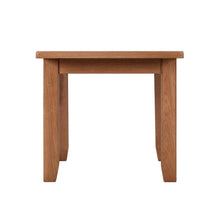 Cambridge Oak Medium Extending Dining Table (1.4 m-1.8 m)